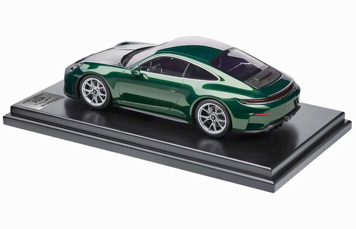 Porsche 911 GT3 ミニカー 2台セット 1/12 - 911 GT3 with Touring Package (992.2) : Suncoast Porsche
